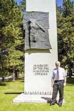 1956-os emlékmű, Denver, 2001