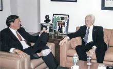 Mádl Ferenc köztársasági elnök találkozója George Pataki kormányzóval, New York, 2000