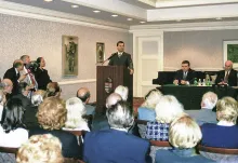 Orbán Viktor miniszterelnök előadása, New York-i magyar képviselet, 1998