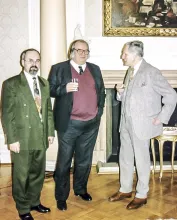 Magyar nagykövetség. Czigány Lóránt, Péter László, 1993